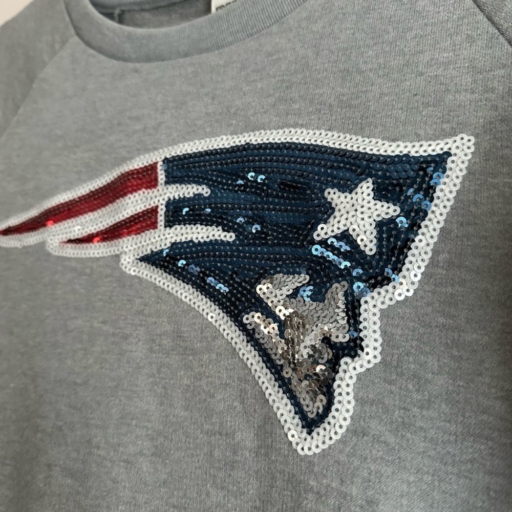 VS Pink • NWT Sequin New England Patriots Sweatshirt - Picture 2 of 5